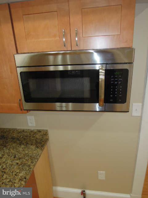230 Mallow Hill Road Baltimore, MD 21229 - Photo 15 of 28 New SS Appliances