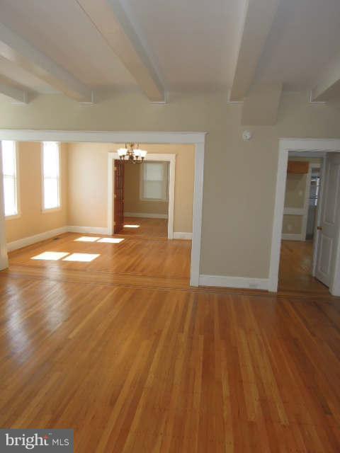 230 Mallow Hill Road Baltimore, MD 21229 - Photo 3 of 28 Main Entrance