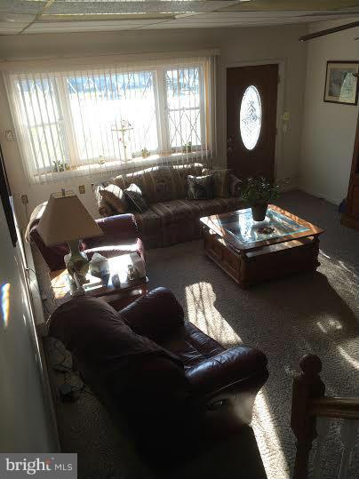 5820 Ebenezer Road White Marsh, MD 21162 - Photo 16 of 24 Living Room