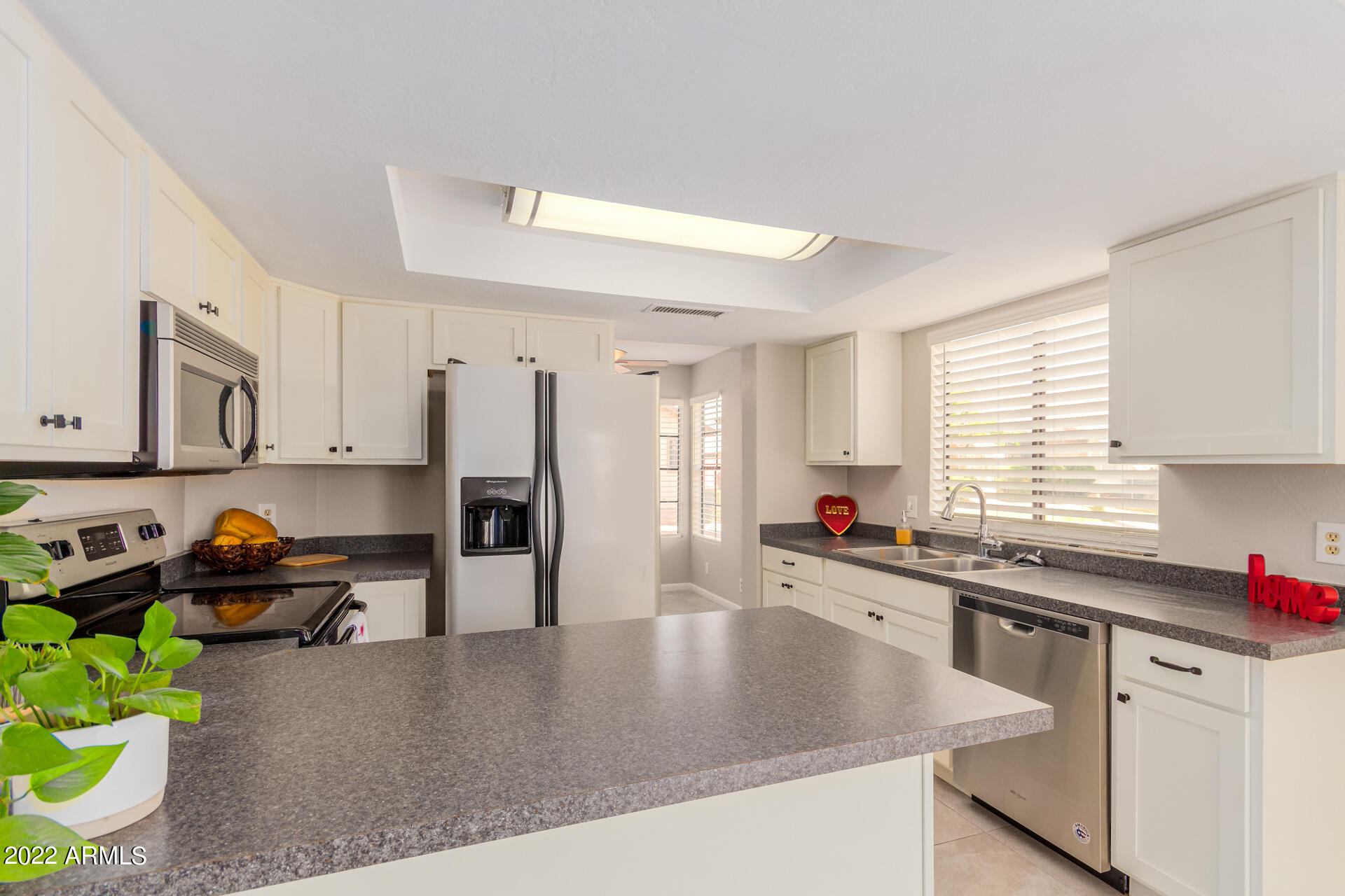 2455 East Broadway Road, Unit 115 Mesa, AZ 85204 - Photo 22 of 36 22 - Broadway