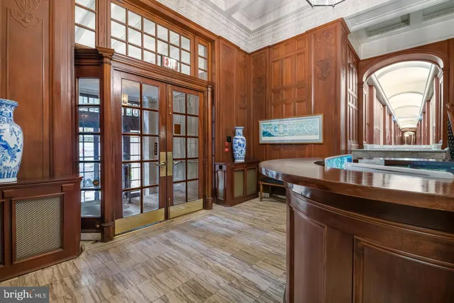 $299,000 | 250 South 13th Street, Unit 5D, Philadelphia, PA 19107