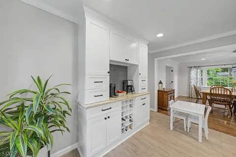 $675,000 | 8 Seneca Avenue, Rockaway, NJ 07866