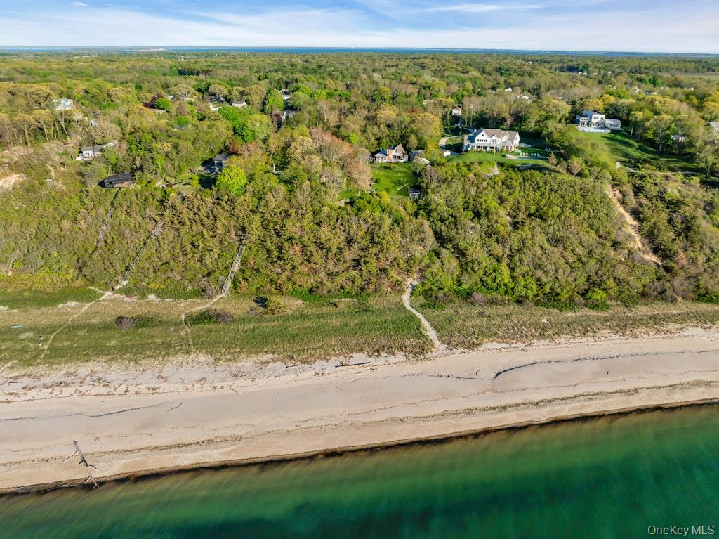 995 Red Fox Road Mattituck, NY 11952 - Photo 37 of 45 Gallery Image 37