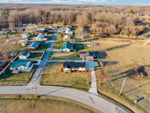 $279,900 | 600 Cadillac Lane, McMinnville, TN 37110