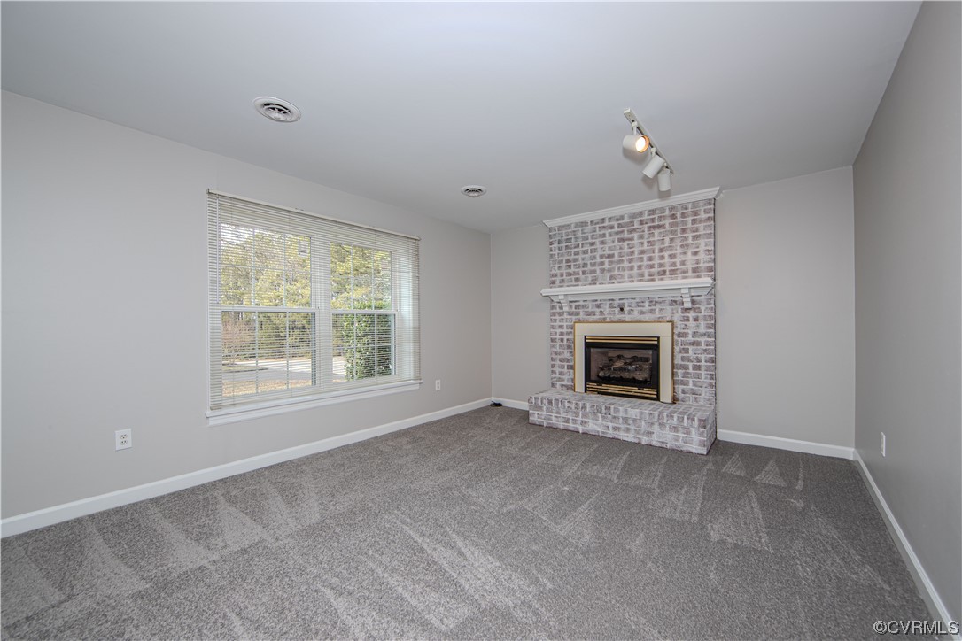 163 Brandywine Road Colonial Heights, VA 23834 - Photo 13 of 24 Gallery Image 13