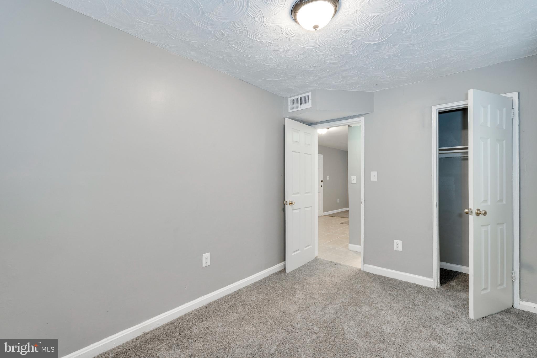 341 54th Street Northeast Washington, DC 20019 - Photo 14 of 28