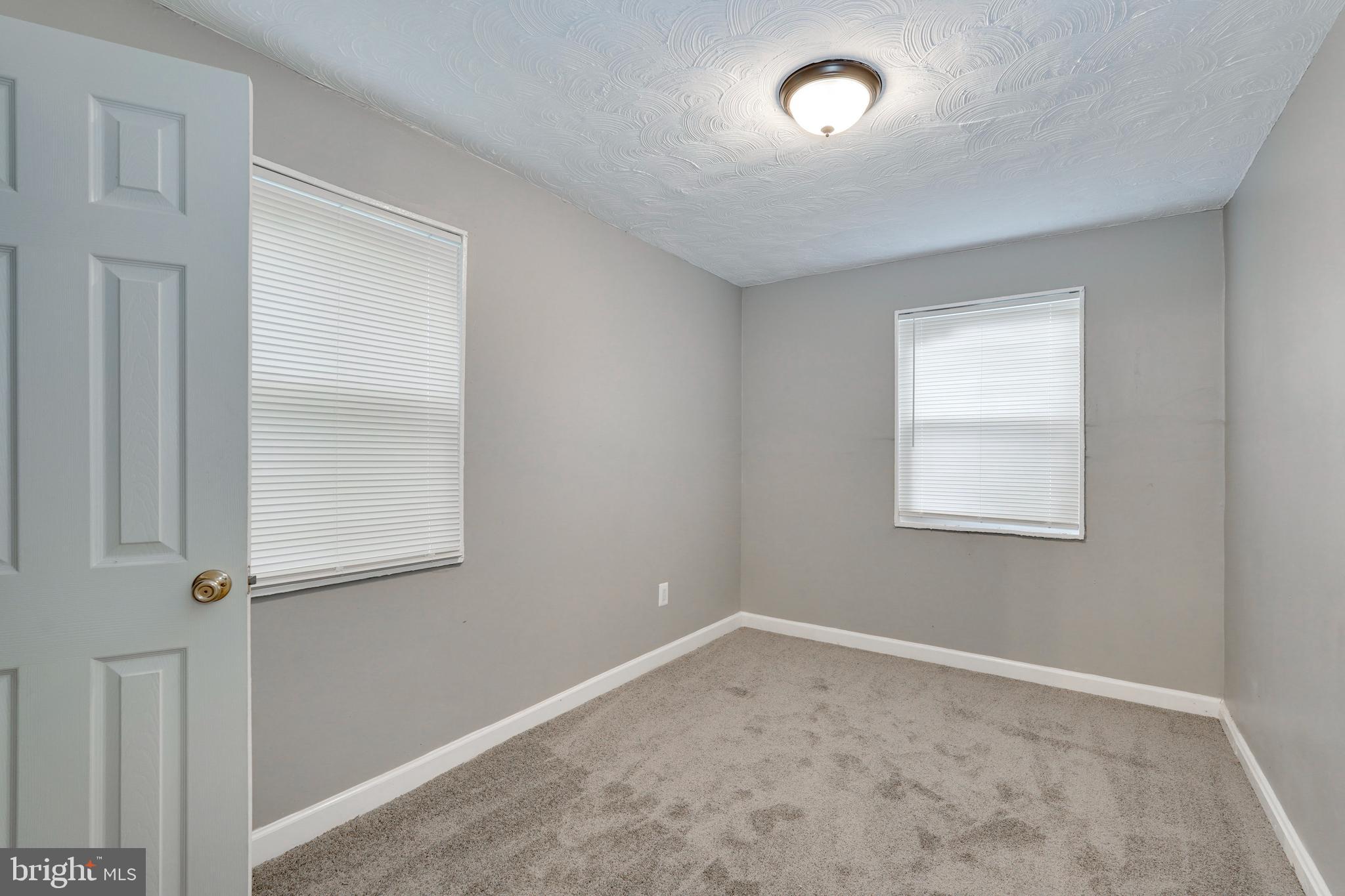 341 54th Street Northeast Washington, DC 20019 - Photo 15 of 28