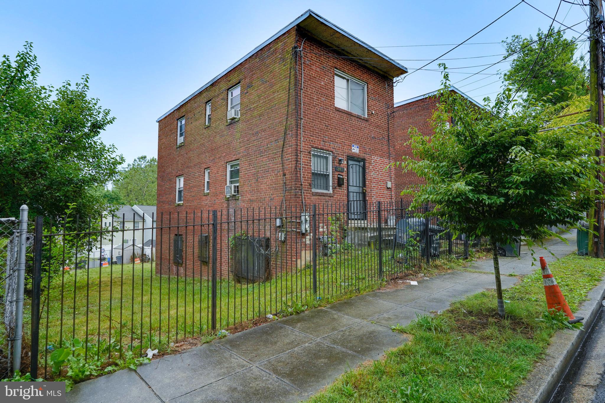 341 54th Street Northeast Washington, DC 20019 - Photo 22 of 28