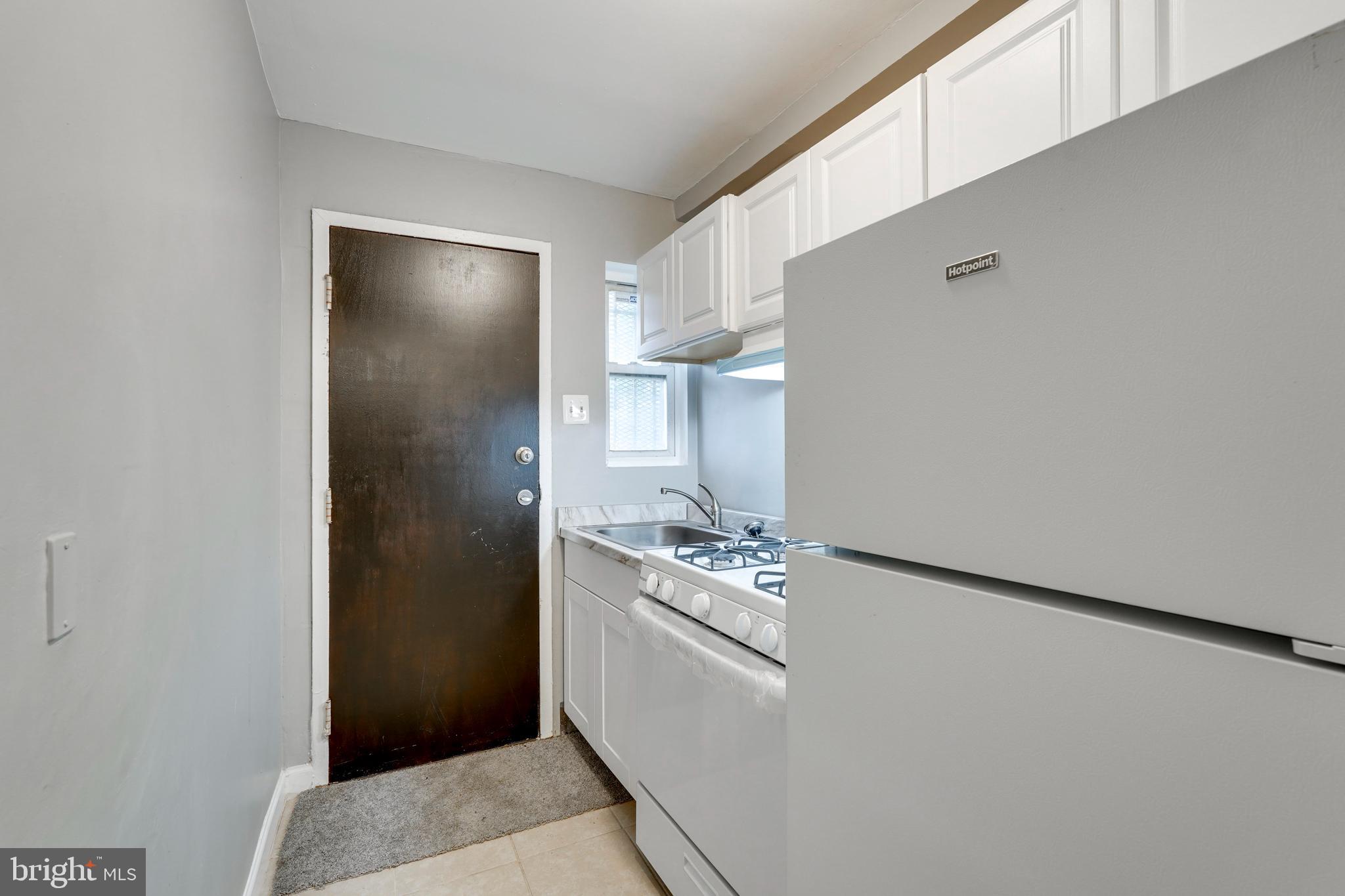341 54th Street Northeast Washington, DC 20019 - Photo 9 of 28
