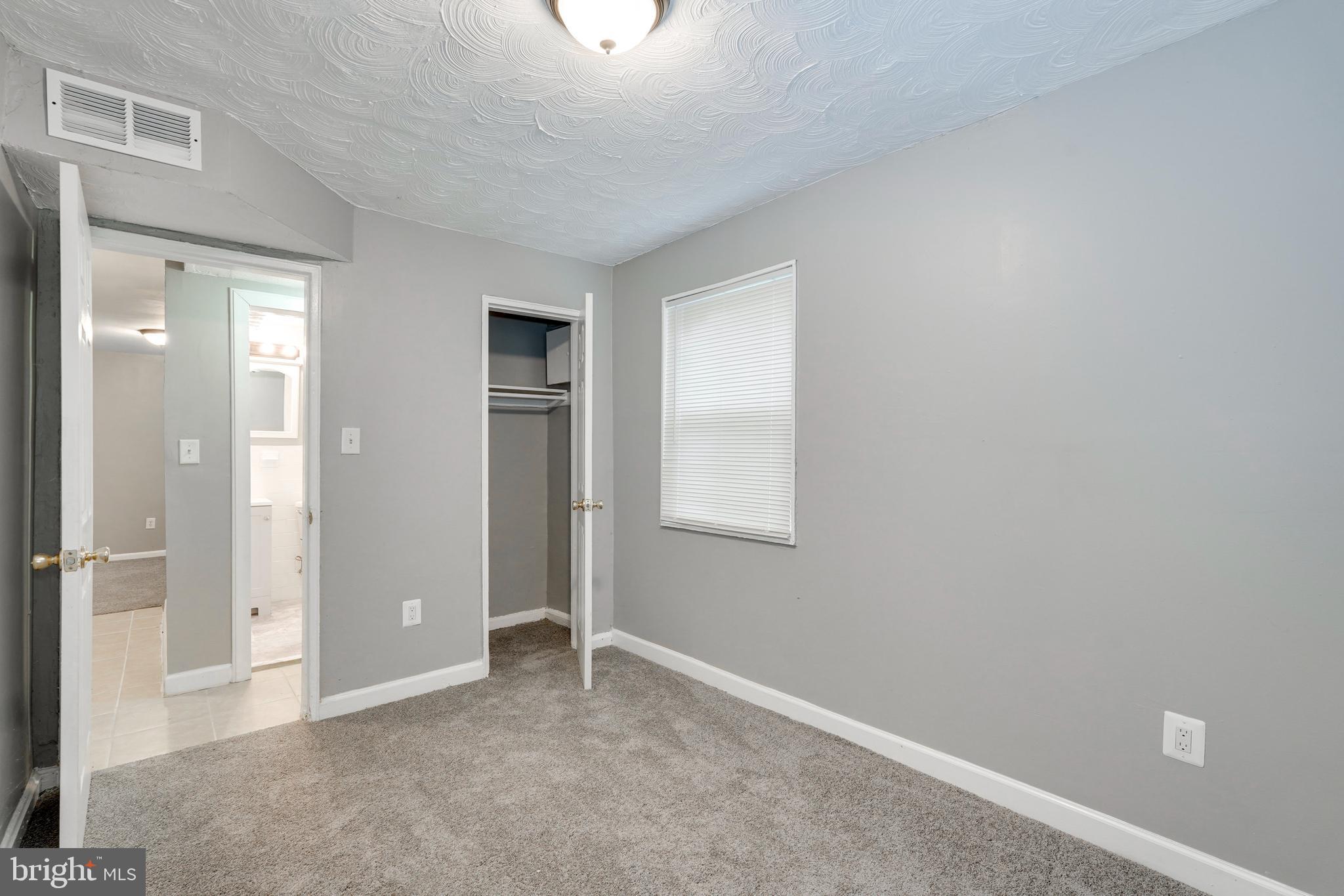 341 54th Street Northeast Washington, DC 20019 - Photo 10 of 28