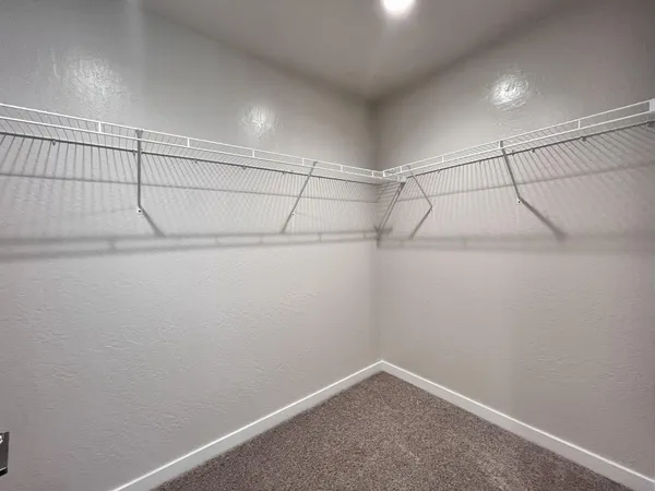 $2,500 | 2909 East Veleta Drive, Fresno, CA 93730