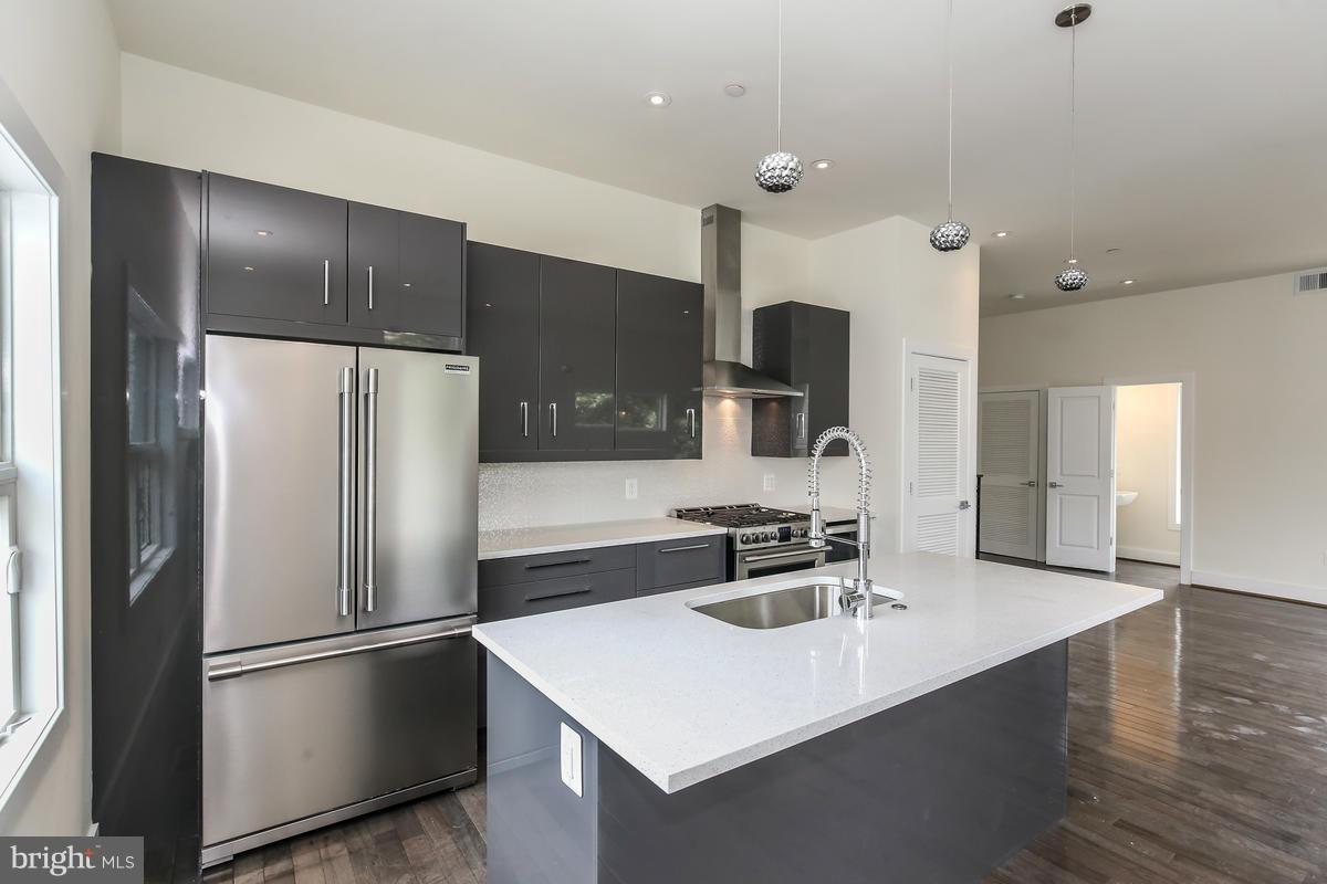 460 Ridge Street Northwest, Unit 4 Washington, DC 20001 - Photo 12 of 30 Kitchen
