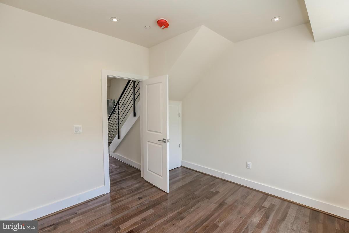 460 Ridge Street Northwest, Unit 4 Washington, DC 20001 - Photo 21 of 30 Master Bedroom # 2