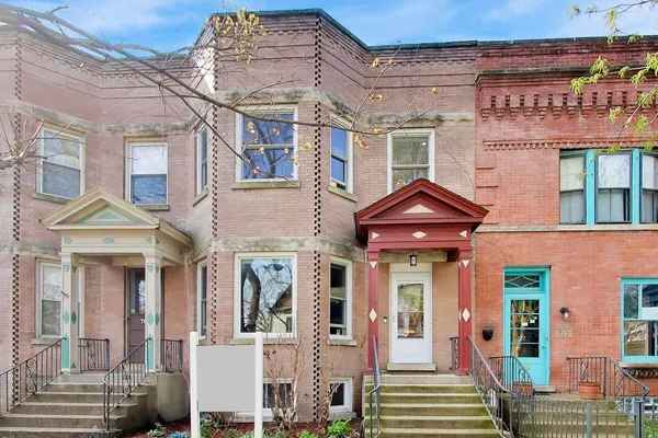 $799,000 | 710 Washington Street, Evanston, IL 60202