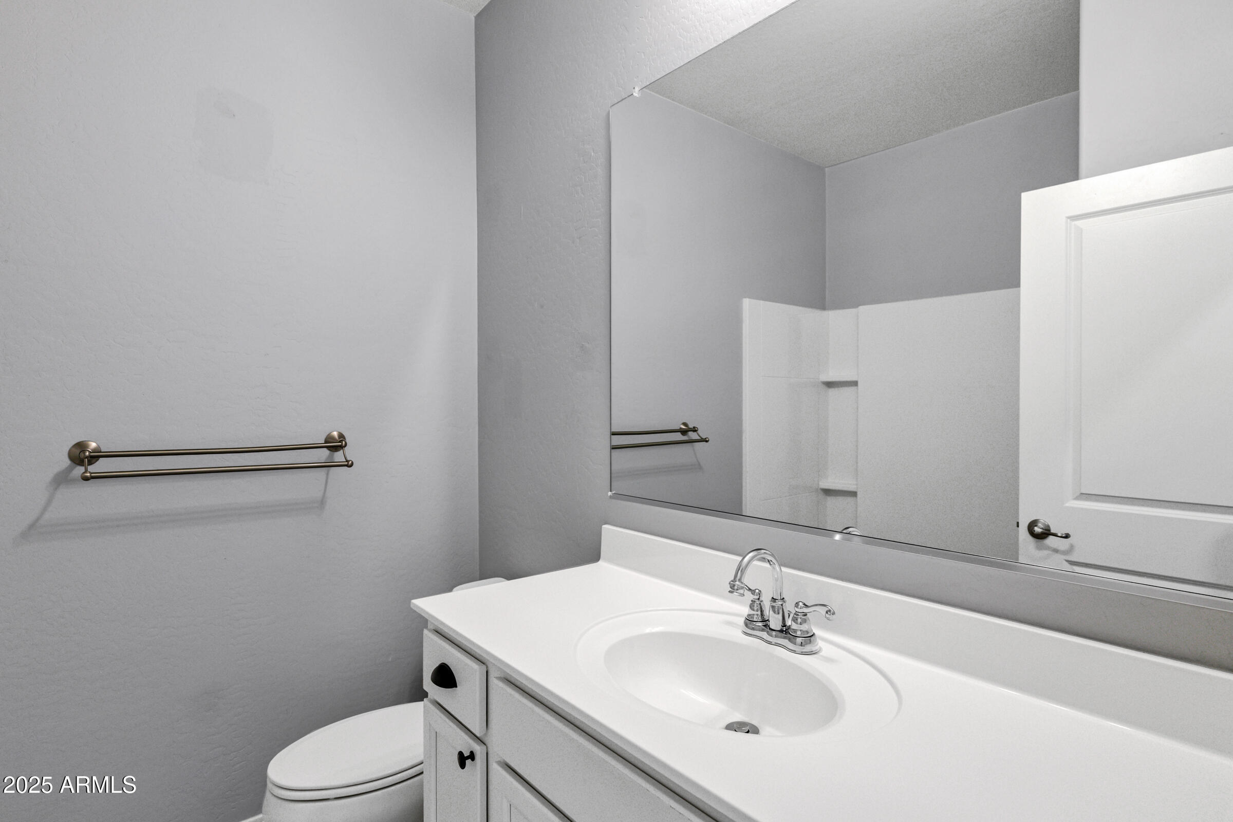 46103 West Ranch Road Maricopa, AZ 85139 - Photo 11 of 31 Bathroom 2