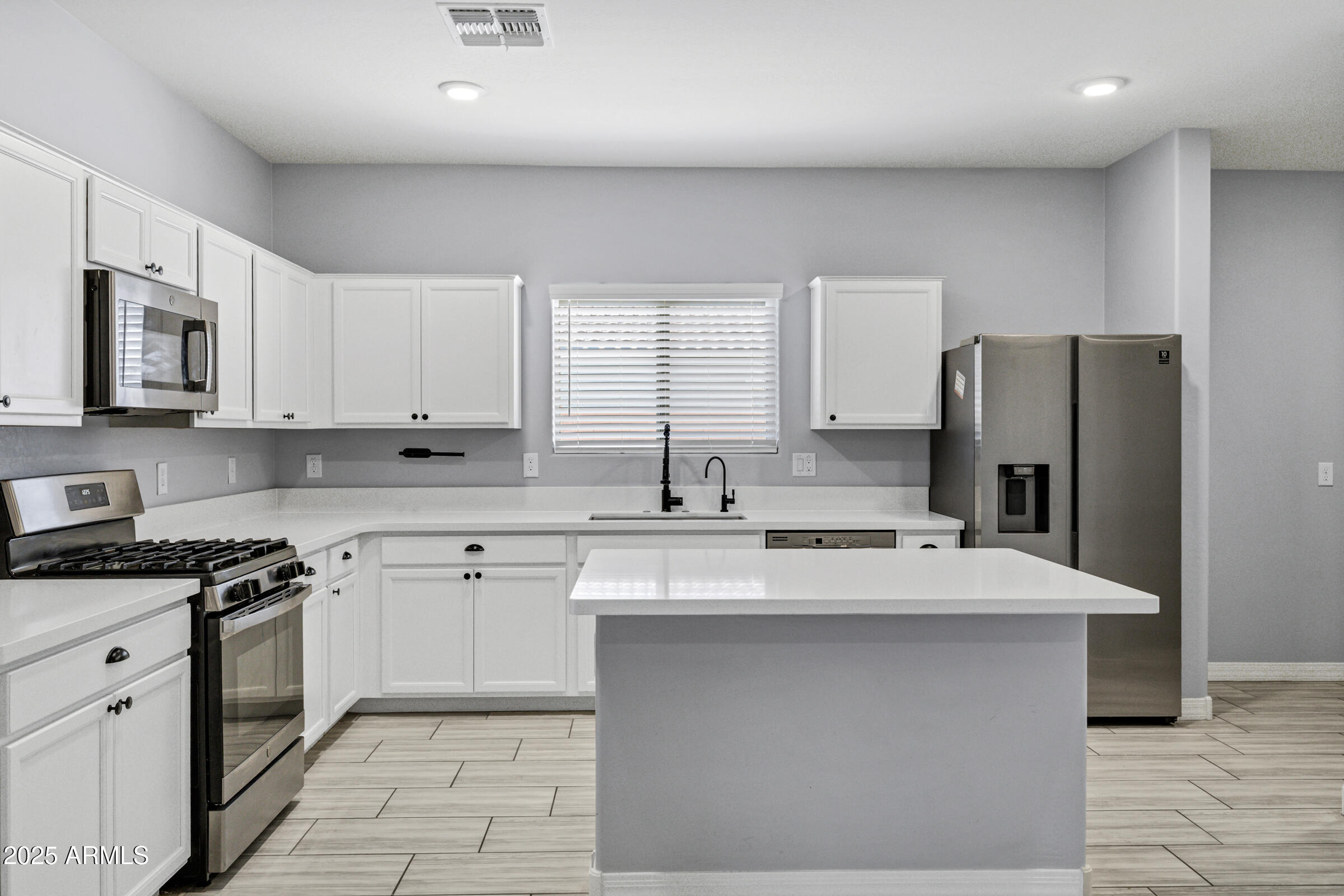 46103 West Ranch Road Maricopa, AZ 85139 - Photo 3 of 31 Kitchen