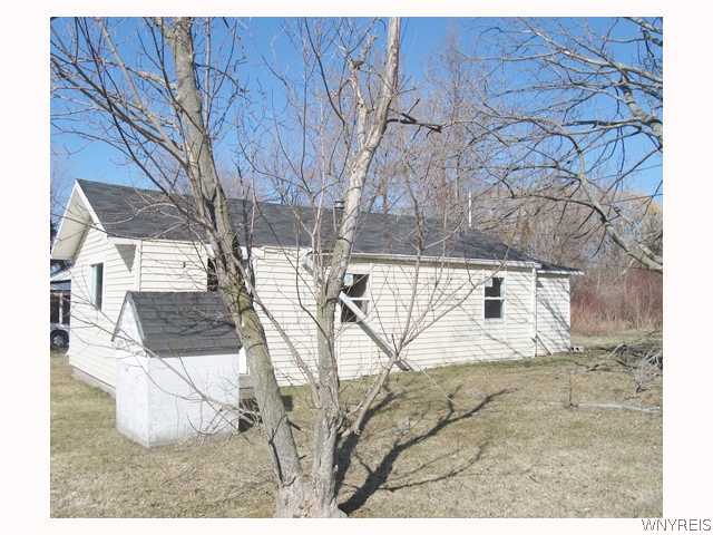 935 Sunset Beach Road Florence, NY 35633 - Photo 1 of 1 Exterior Front