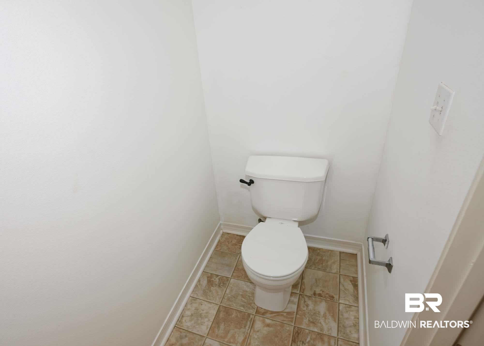 2530 Ashburn Lane Foley, AL 36535 - Photo 26 of 46 Bathroom with toilet