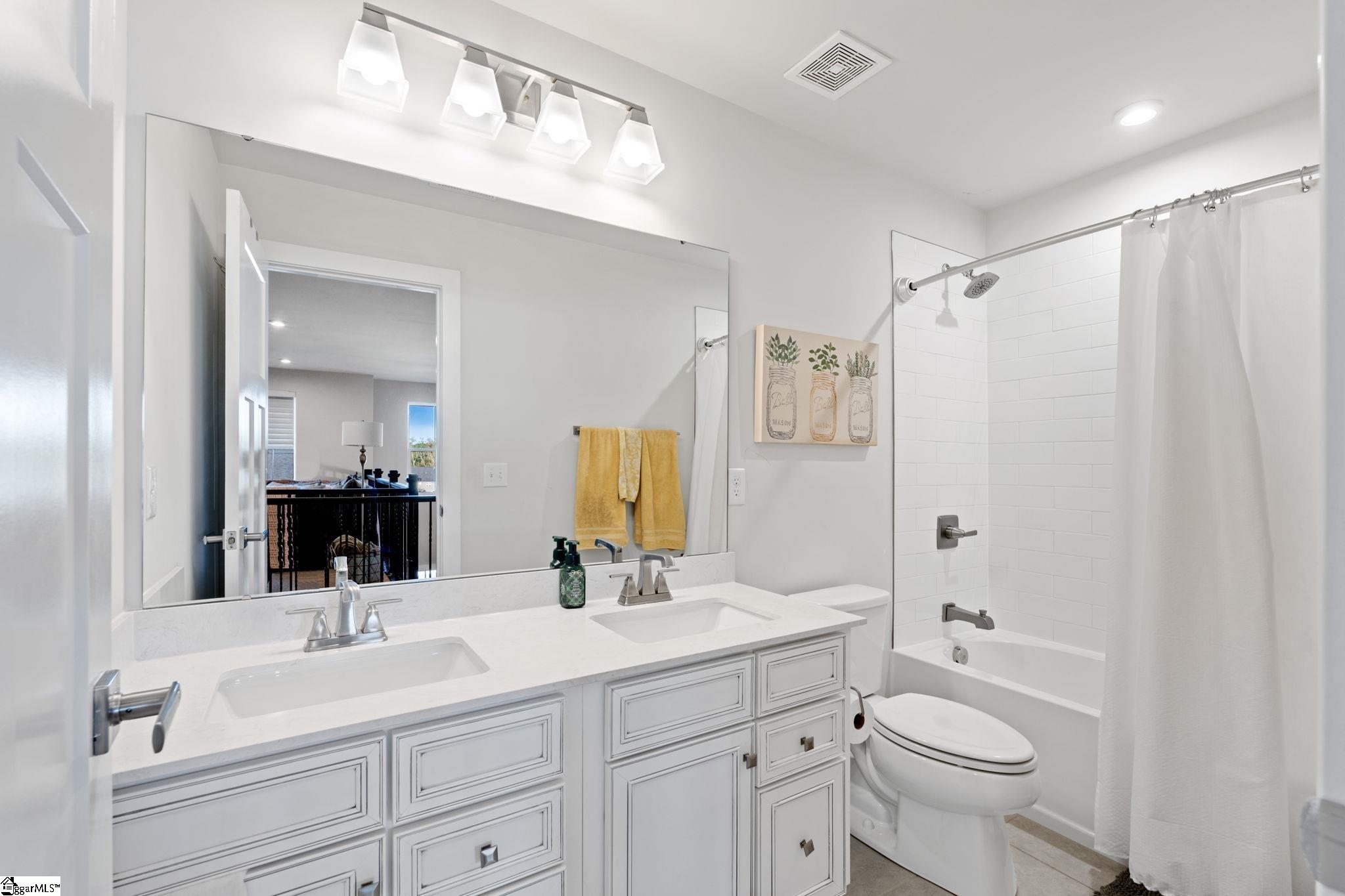 8 Inka Court Greenville, SC 29607 - Photo 27 of 40 Gallery Image 27