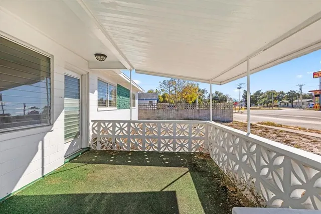 a view of outdoor space