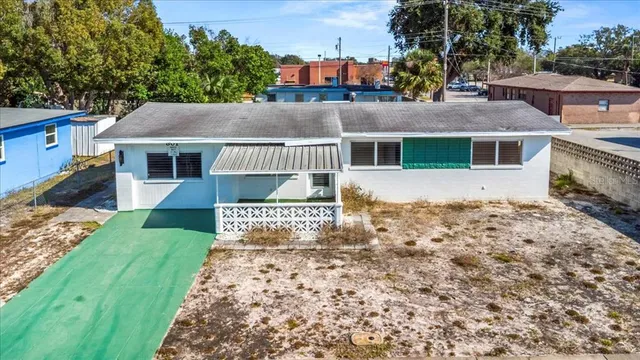 an aerial view of multiple house