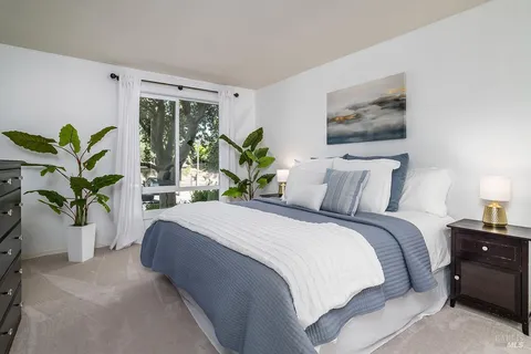 $575,000 | 82 Surrey Lane, San Rafael, CA 94903