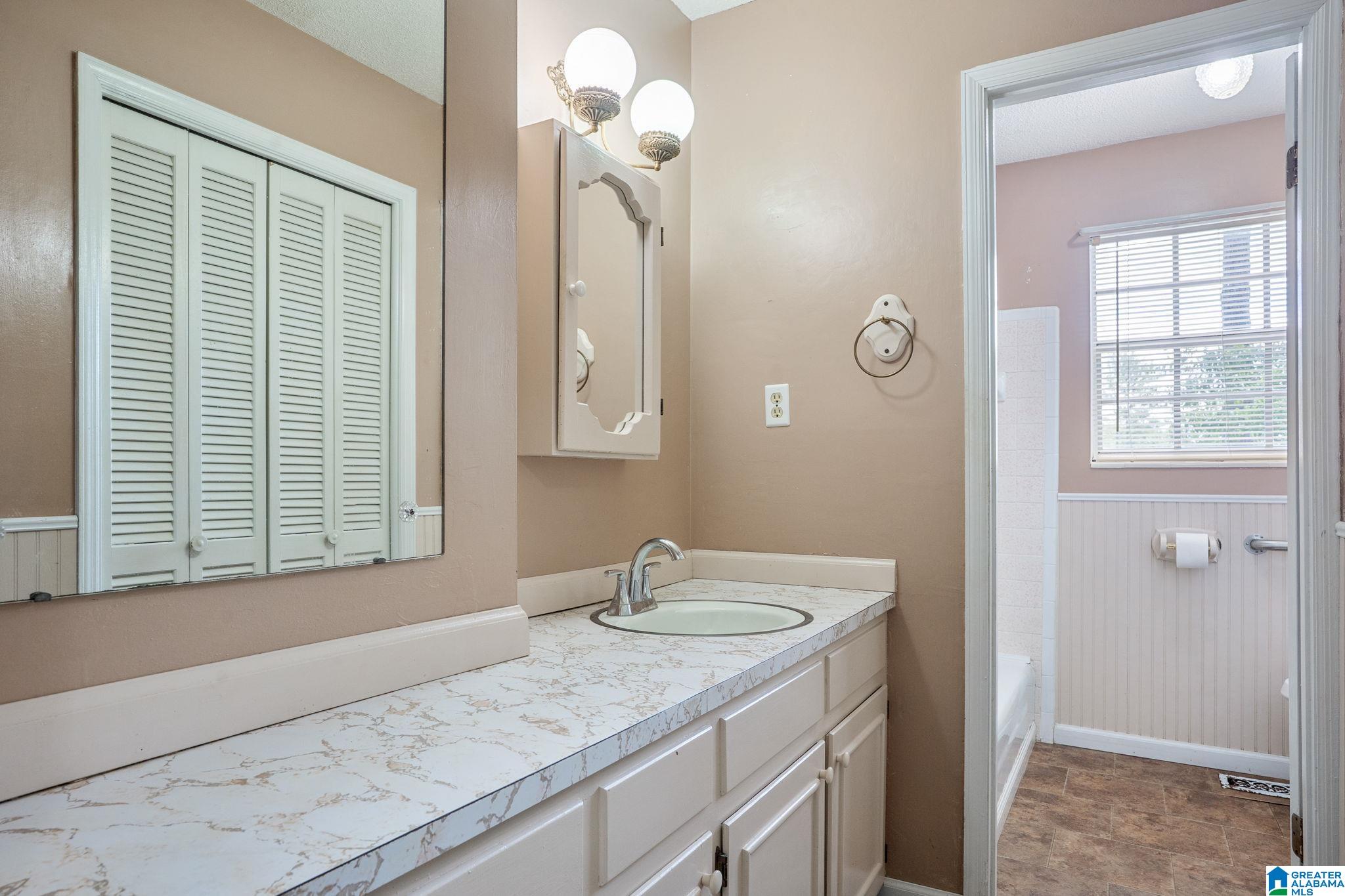 421 16th Street Calera, AL 35040 - Photo 17 of 32