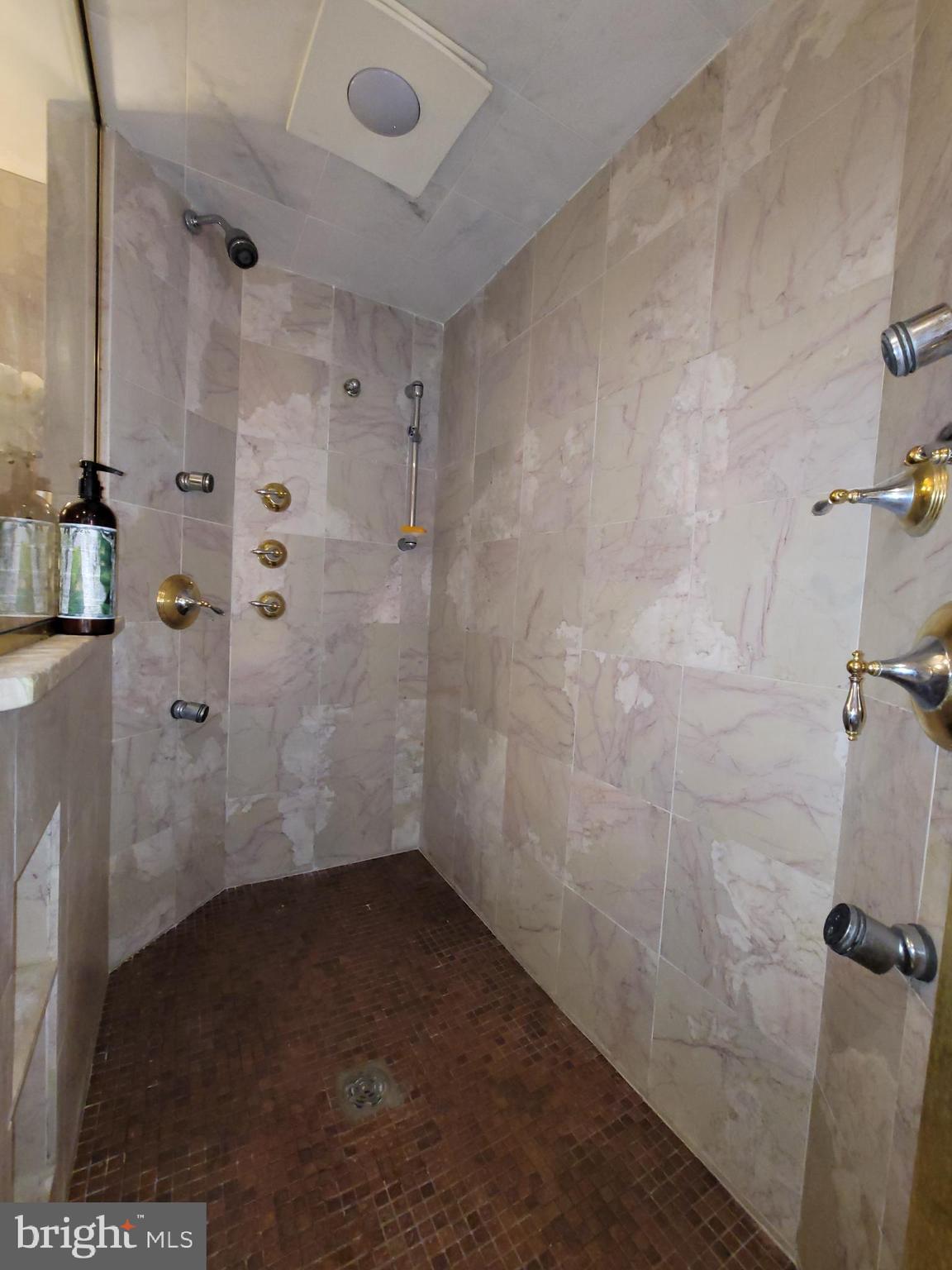 8411 Leland Road Manassas, VA 20111 - Photo 31 of 38 Gallery Image 31