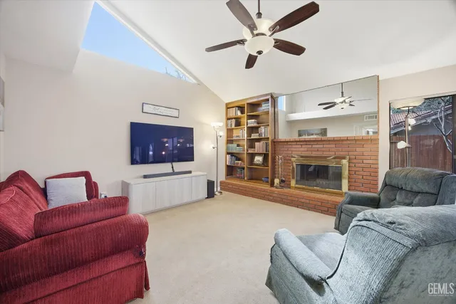 $449,950 | Undisclosed Address, Bakersfield, CA 93309