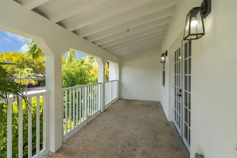 $3,590,000 | 707 West 54th Street, Miami Beach, FL 33140