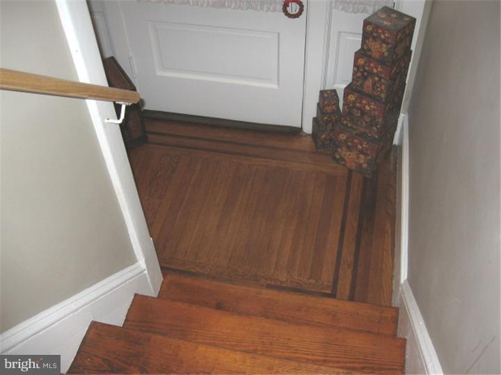 213 Maple Road Wallingford, PA 19086 - Photo 10 of 22