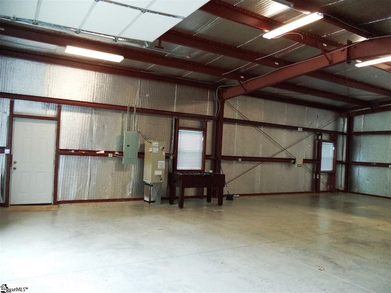12224 River Road Woodruff, SC 29388 - Photo 3 of 24