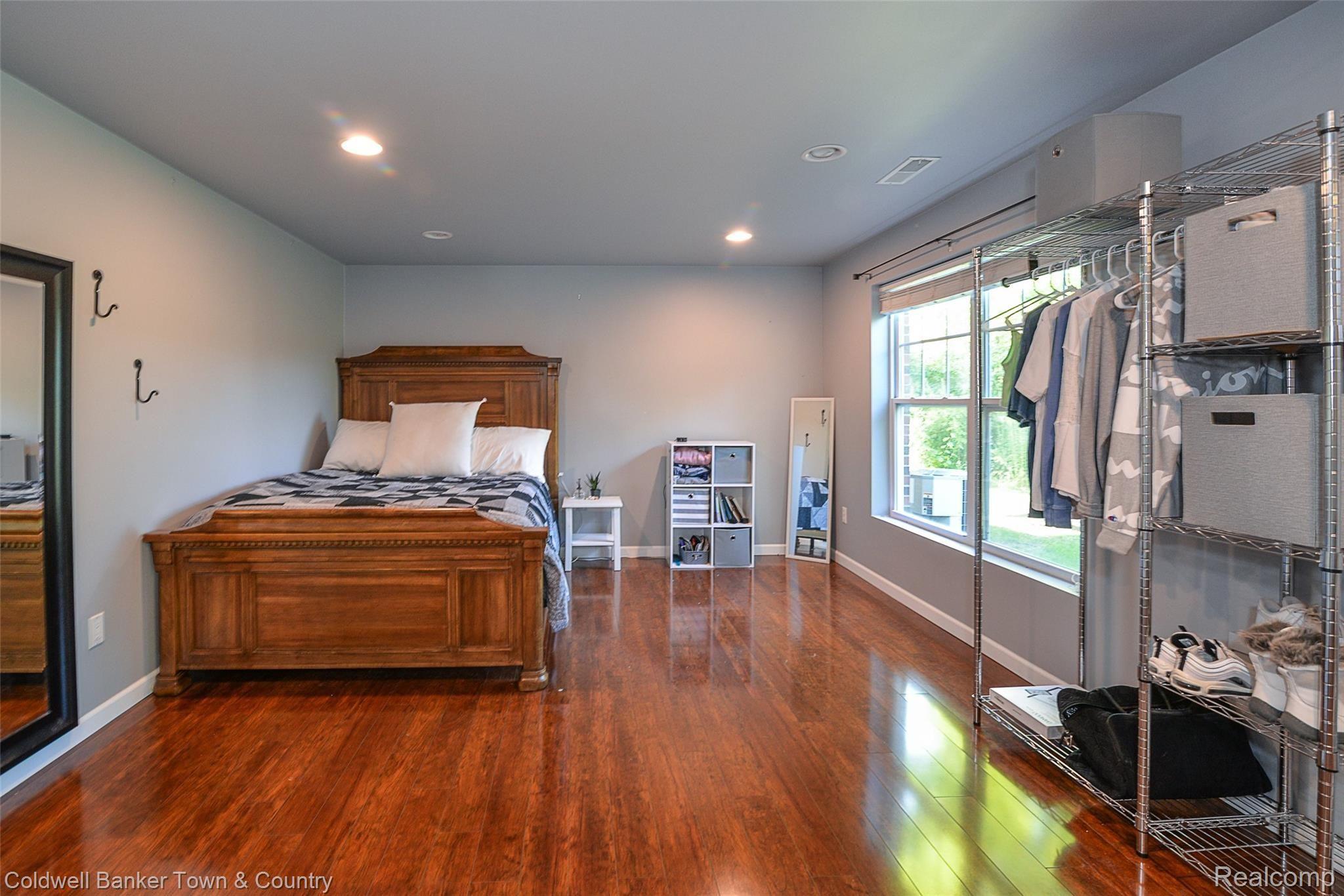 10105 Ridge Run Street Howell, MI 48855 - Photo 45 of 57 DSC_3199.jpg