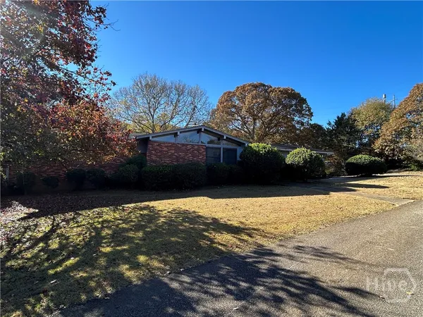 $2,400 | 1595 Timothy Road, Athens, GA 30606