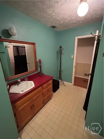 $2,400 | 1595 Timothy Road, Athens, GA 30606