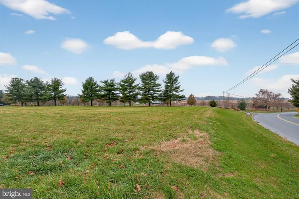 $1,745,000 | 48 Meadowbreeze Lane, Lititz, PA 17543