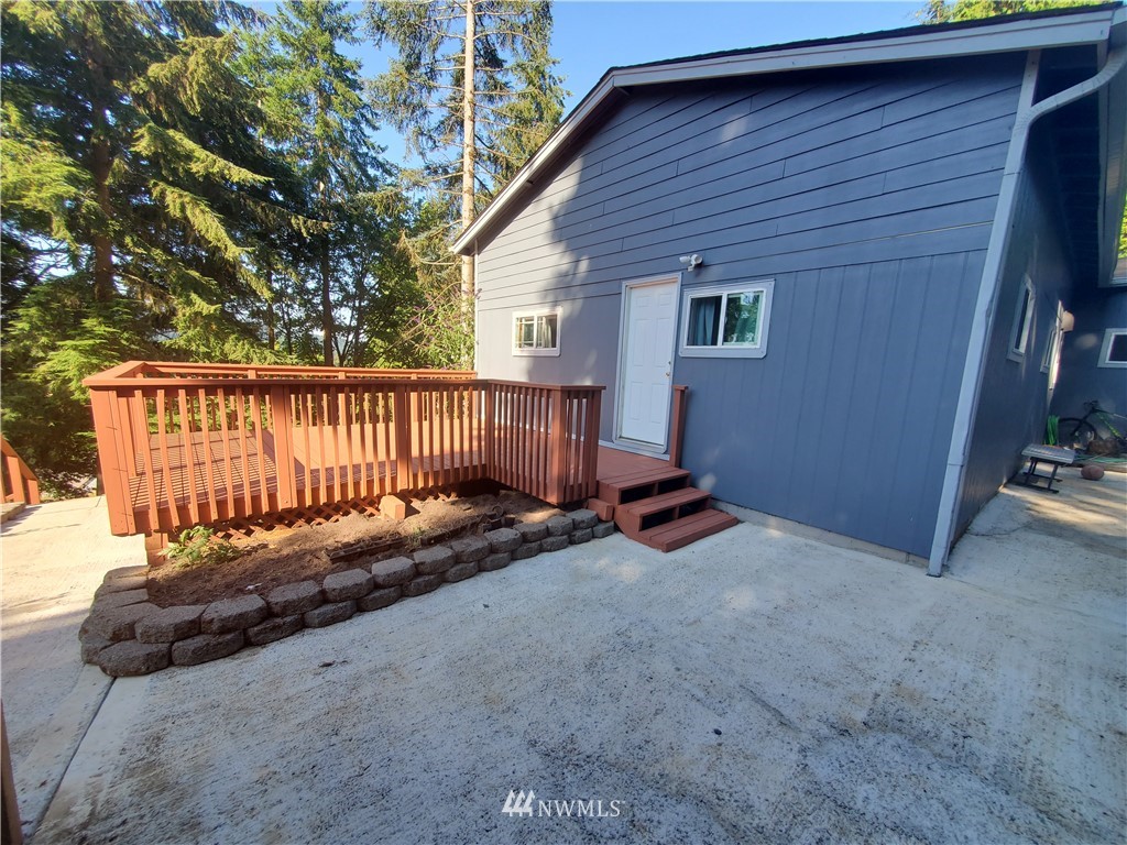 4416 Pacific Way Longview, WA 98632 - Photo 8 of 30 Gallery Image 8