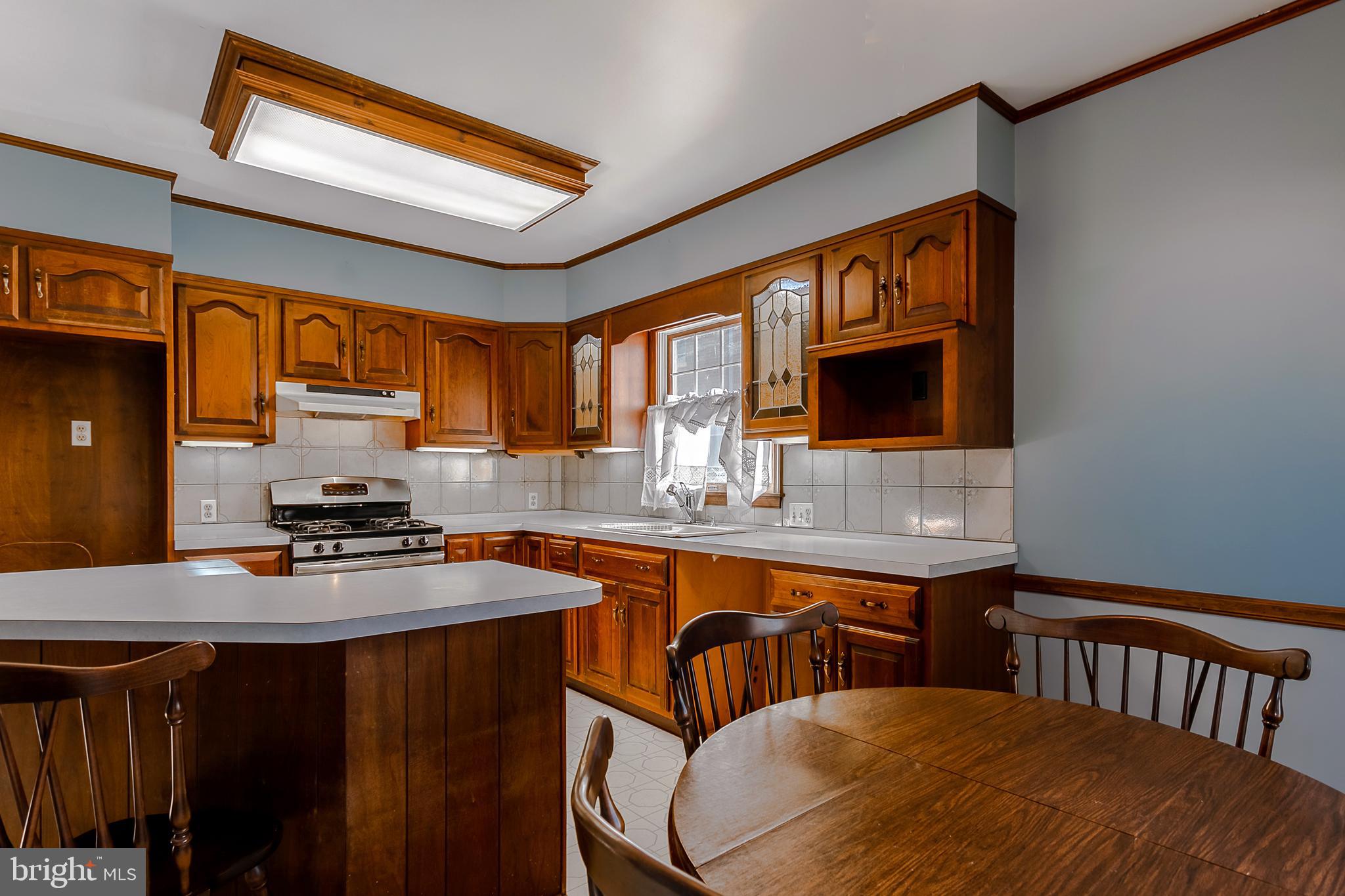 604 Darby Road Havertown, PA 19083 - Photo 11 of 28
