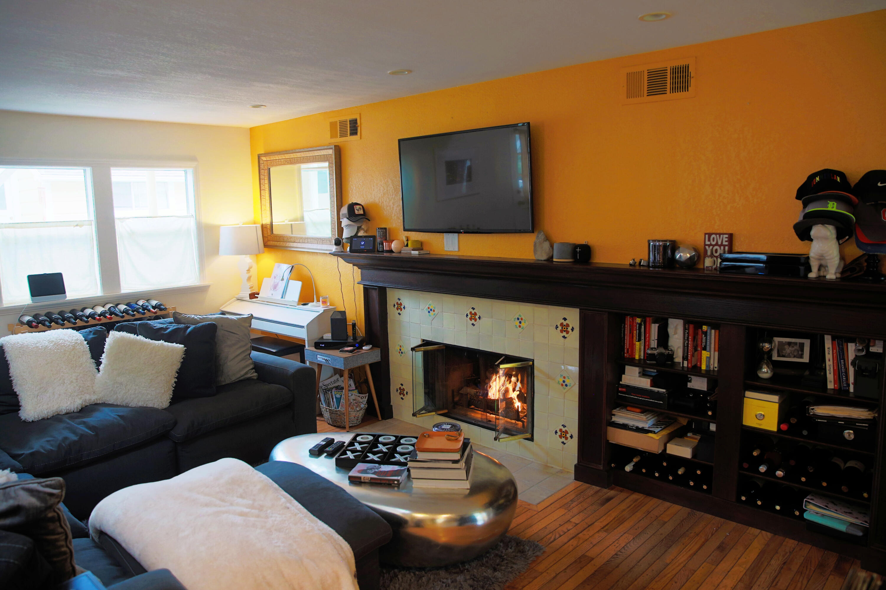 4831 8th Street, Unit 6 Carpinteria, CA 93013 - Photo 4 of 18 Living Room Fireplace