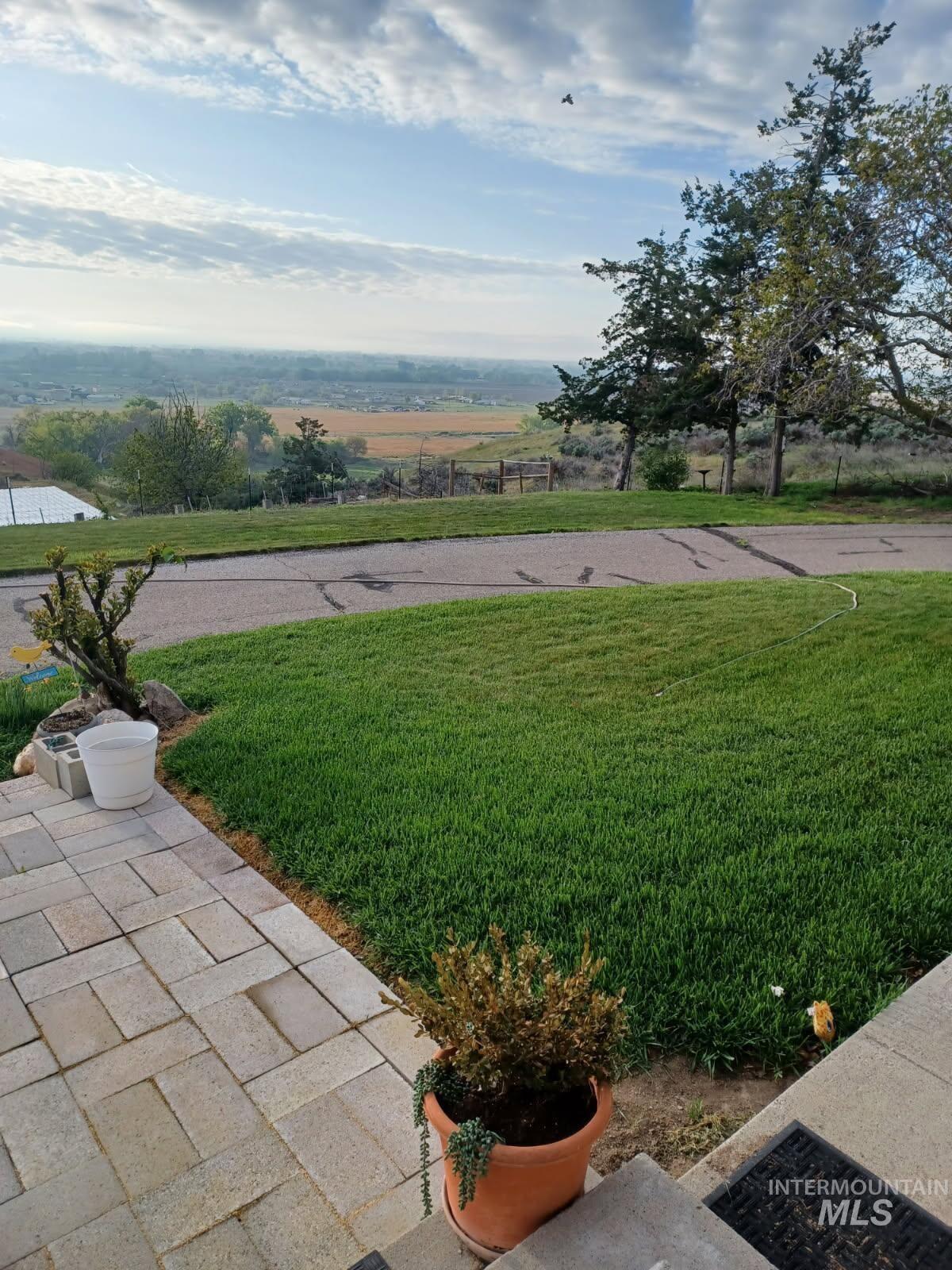 4436 Baker Road Ontario, OR 97914 - Photo 26 of 30 View of grassy yard
