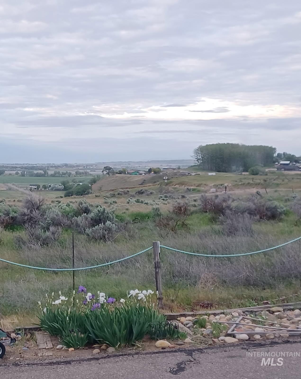 4436 Baker Road Ontario, OR 97914 - Photo 27 of 30 View of yard with a view of rural / pastoral area
