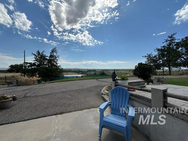4436 Baker Road Ontario, OR 97914 - Photo 37 of 41 View of street