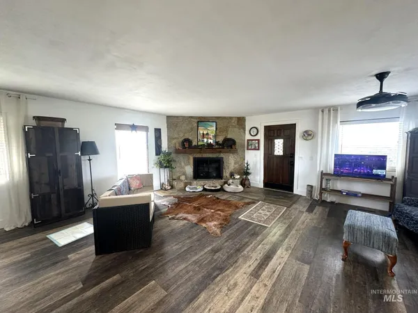 $399,900 | 4436 Baker Road, Ontario, OR 97914
