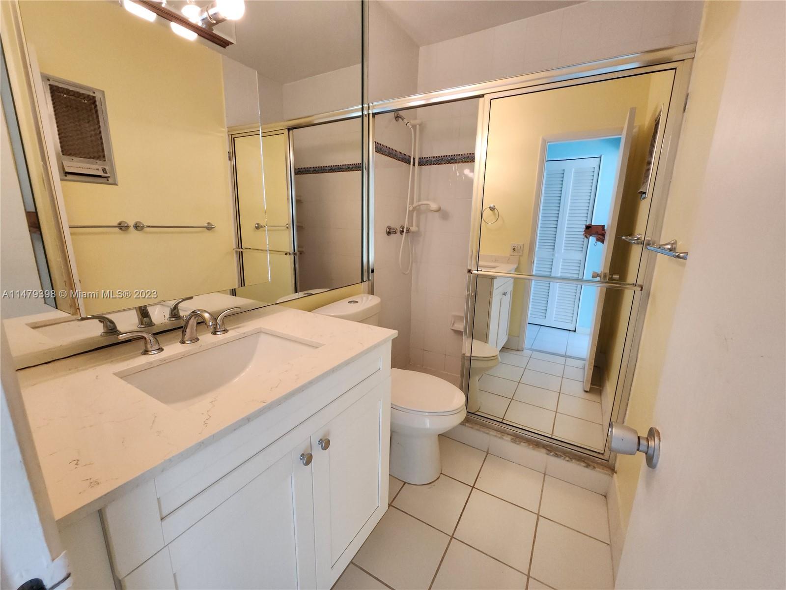 1801 South Surf Road, Unit 1D Hollywood, FL 33019 - Photo 14 of 23 Gallery Image 14