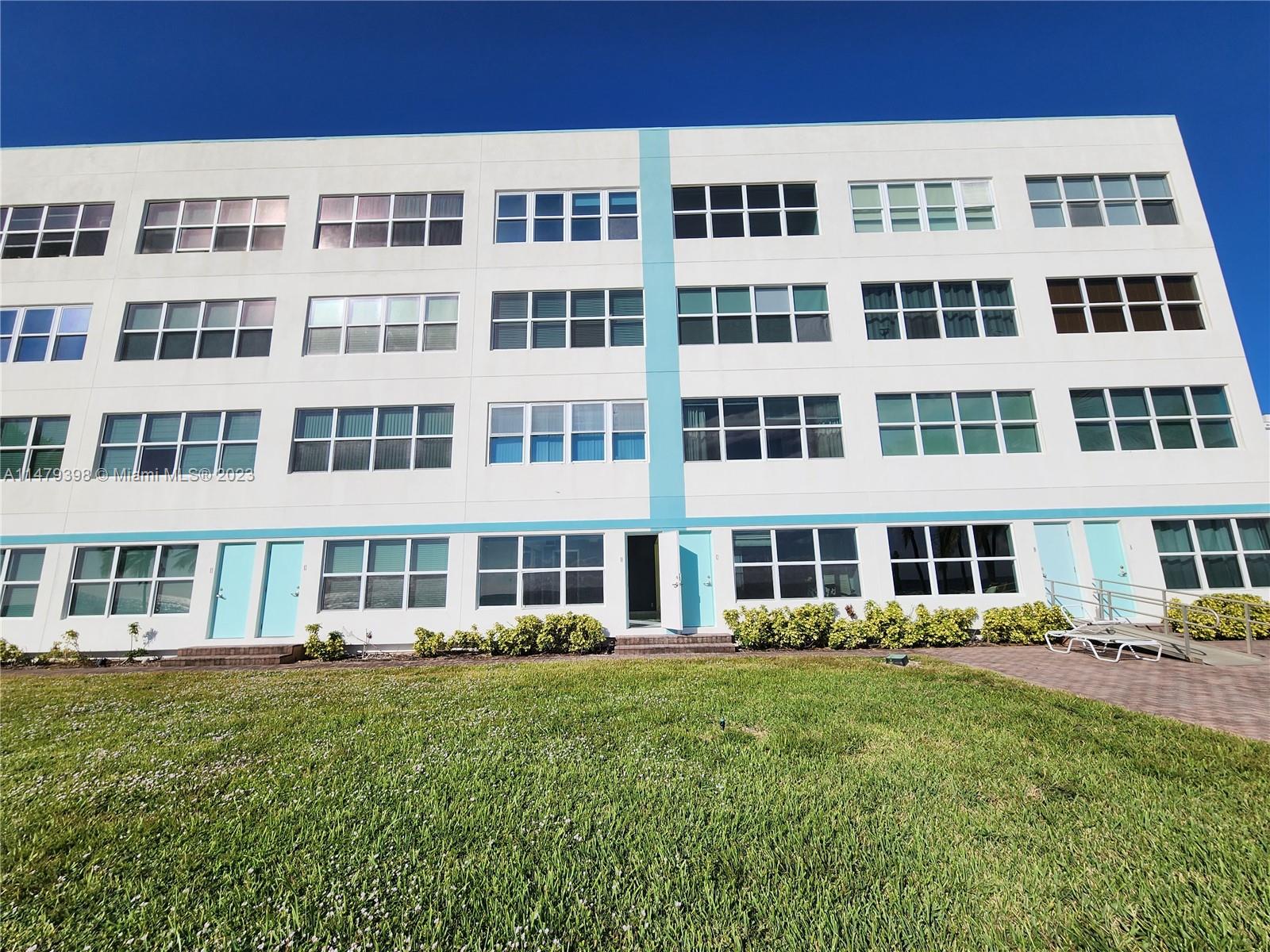 1801 South Surf Road, Unit 1D Hollywood, FL 33019 - Photo 17 of 23 Gallery Image 17