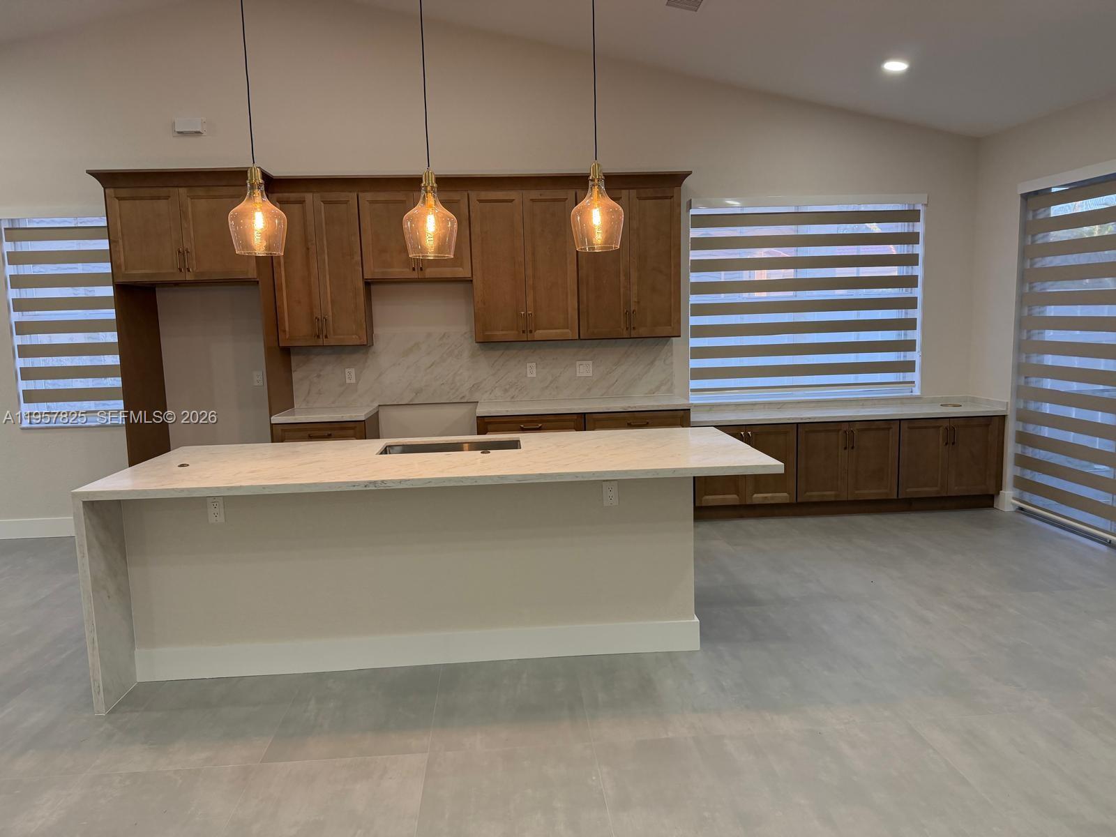 755 Falling Water Road Weston, FL 33326 - Photo 8 of 52