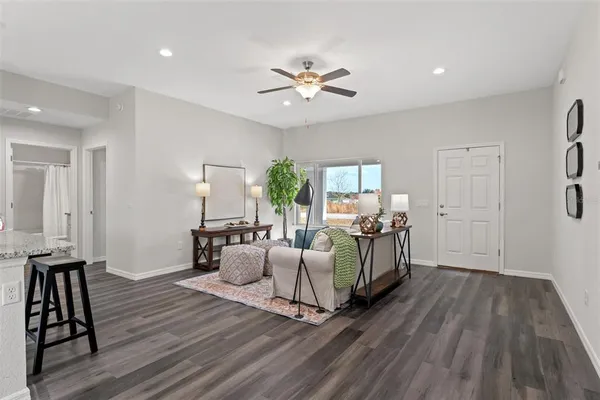 $244,900 | 28 Maple Drive, Ocklawaha, FL 32179
