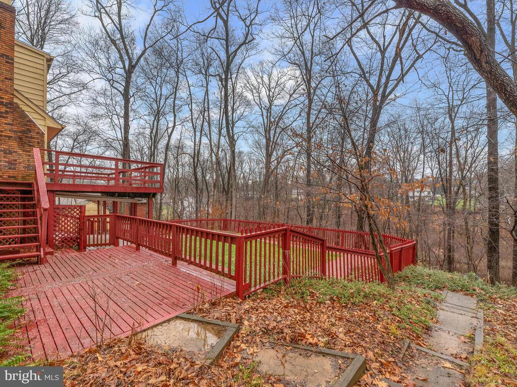 6014 Snowdens Run Road Sykesville, MD 21784 - Photo 43 of 56 Lower level deck