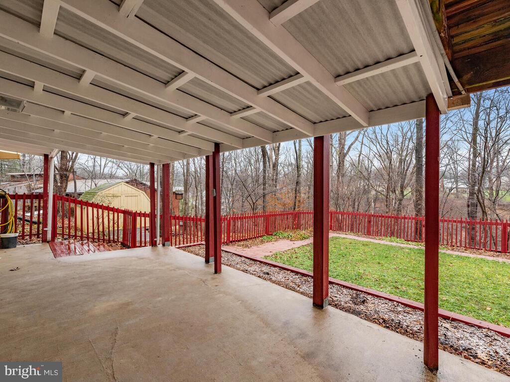 6014 Snowdens Run Road Sykesville, MD 21784 - Photo 48 of 56 Covered patio