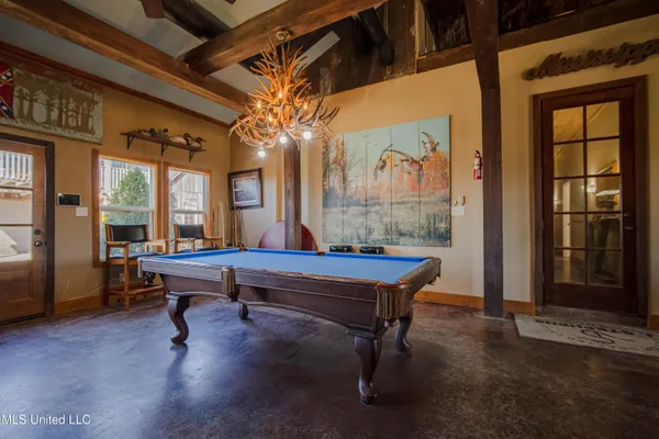 $649,000 | 1640 Rowe Road, Dundee, MS 38626